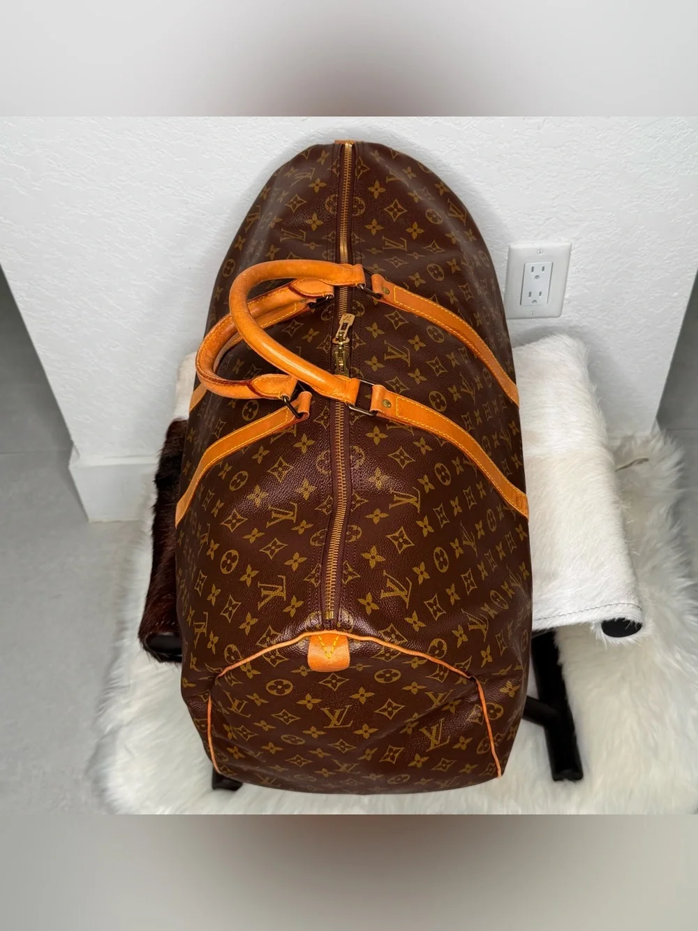 Authentic Louis Vuitton Vintage Monogram Keepall 55 Duffle Bag M41424|SN: MI874